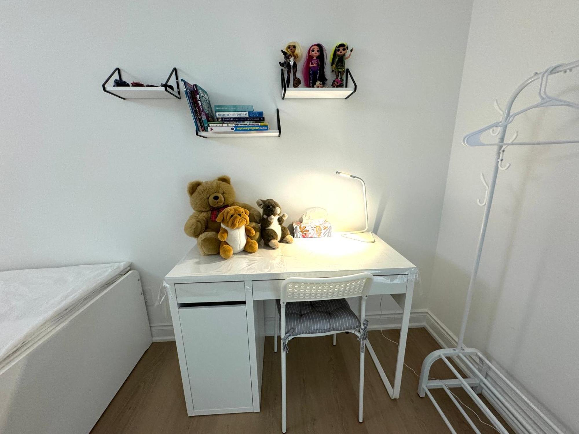 Cozy, Brand-New, 2Bdr,Walkout Apt, Free Parking Richmond Hill Eksteriør bilde